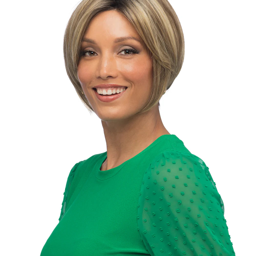 Monofilament with Lace Front Synthetic Wig Maxx by Estetica Designs shown in RH12/26RT4
