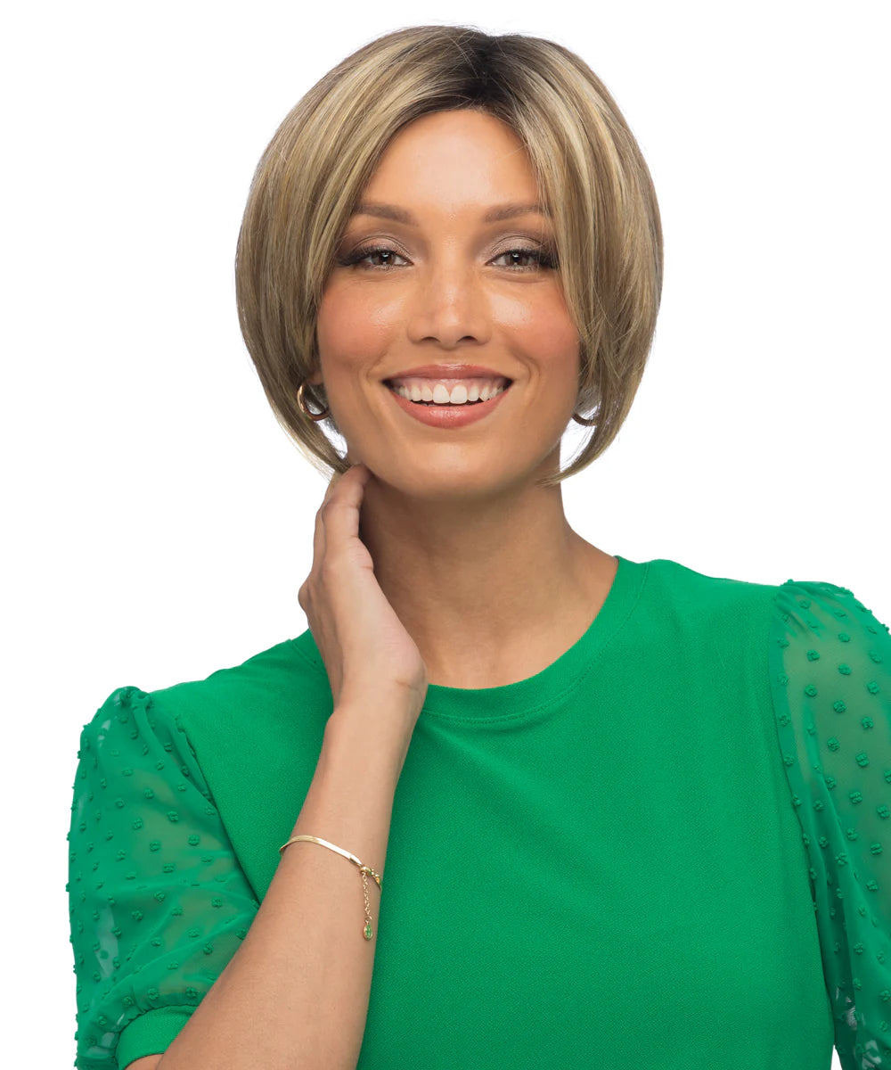 Monofilament with Lace Front Synthetic Wig Maxx by Estetica Designs shown in RH12/26RT4