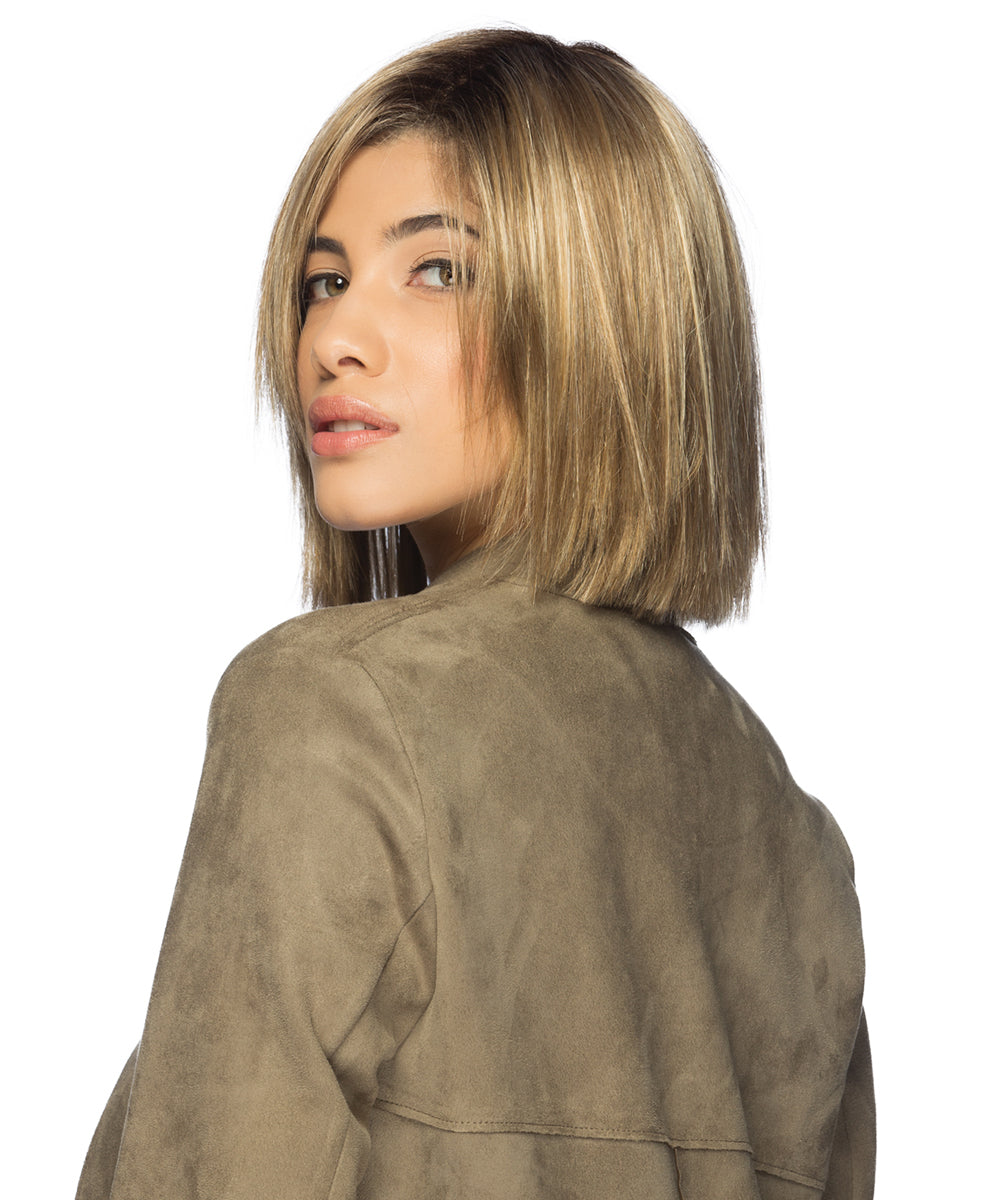 Front Lace Line Synthetic Wig Ellis shown in color RH12/26RT4